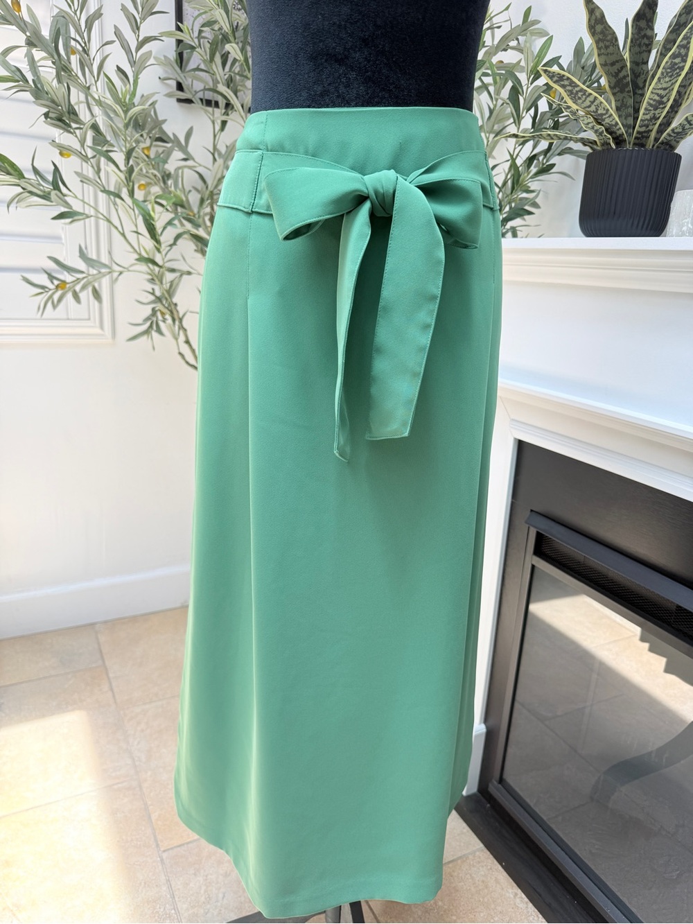 Boden Mint Green Tie-Waist Maxi Skirt